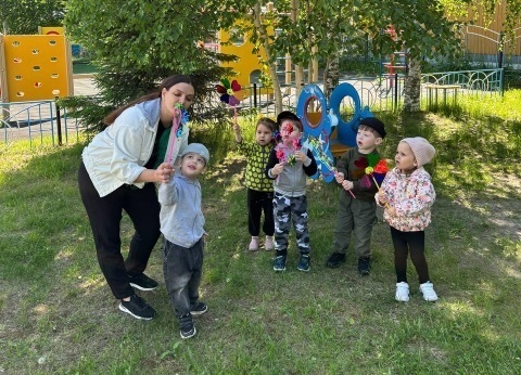 "Неделя экспериментирования" в 1 младшей группе "Неделя экспериментирования" в 1 младшей группе.